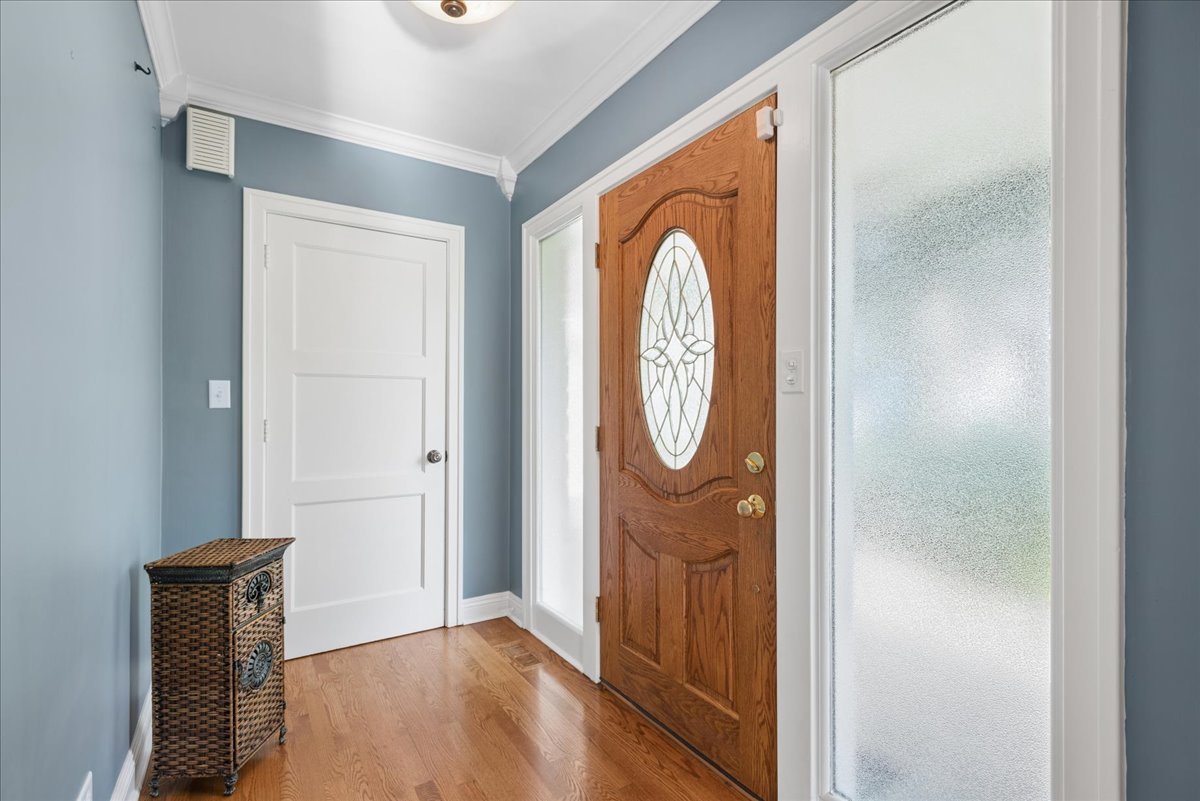 1211 James Street Property Photo 3