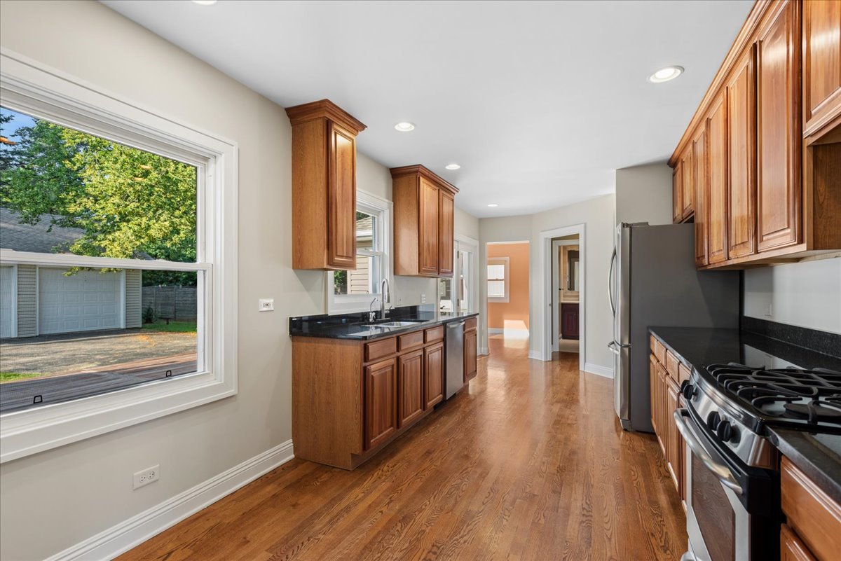 1211 James Street Property Photo 8