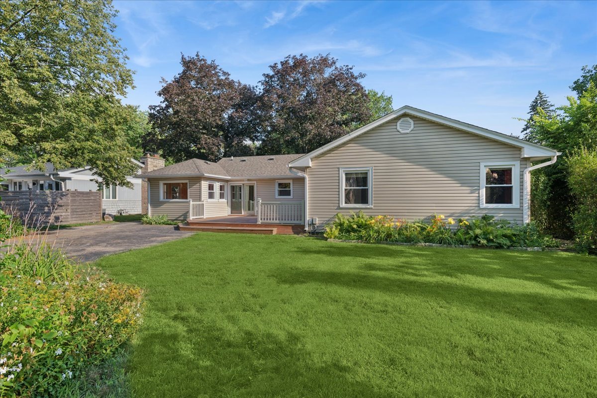 1211 James Street Property Photo 25