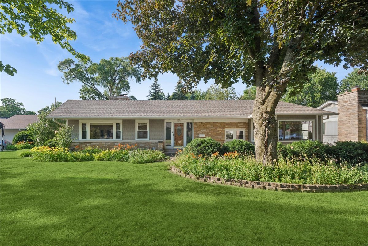 1211 James Street Property Photo 26