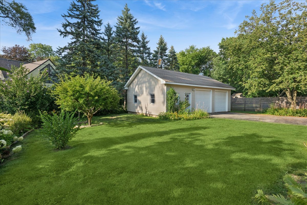 1211 James Street Property Photo 27