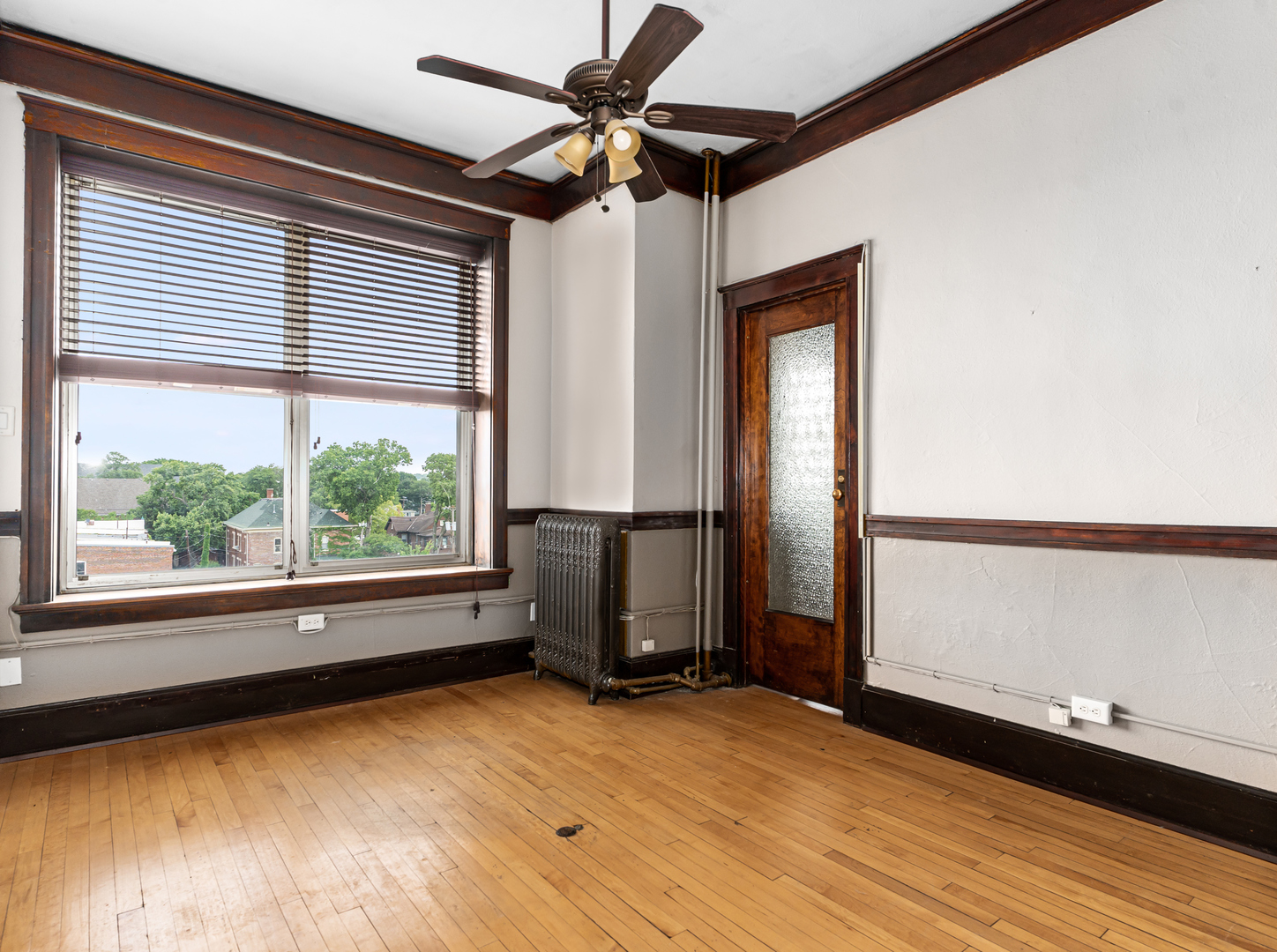 628 Columbus Street Property Photo 13