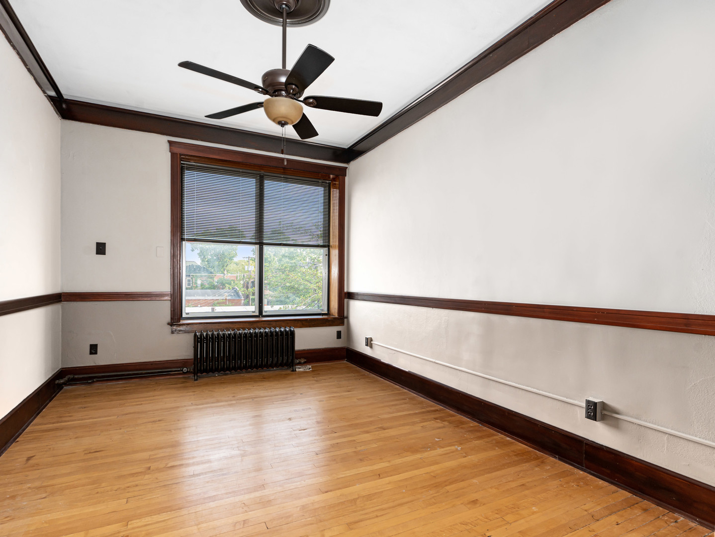 628 Columbus Street Property Photo 23