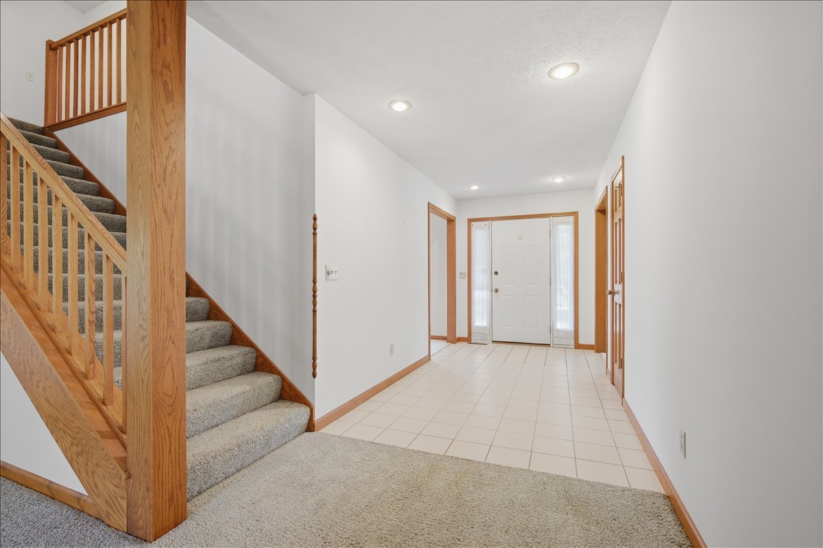 2 Stetson Drive Property Photo 4