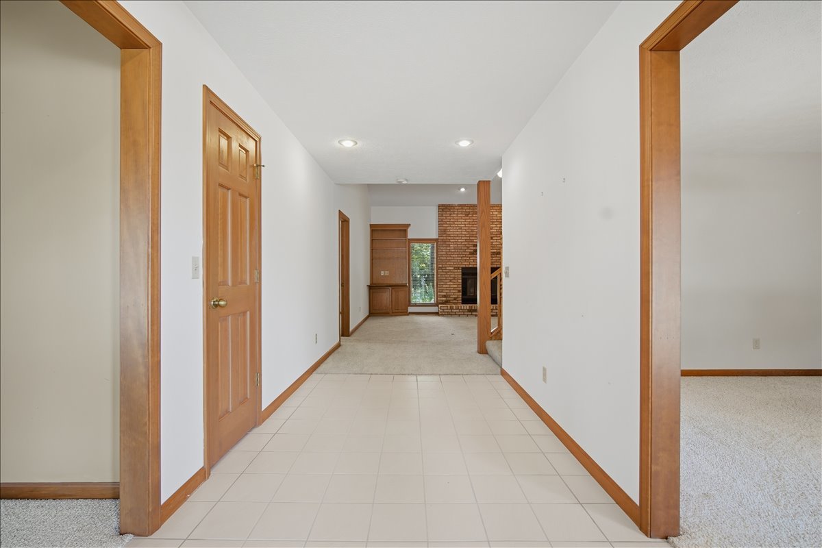2 Stetson Drive Property Photo 5