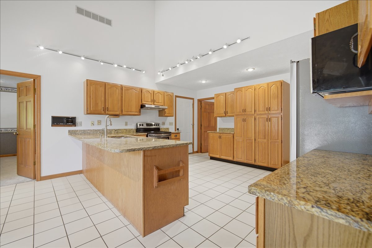 2 Stetson Drive Property Photo 12