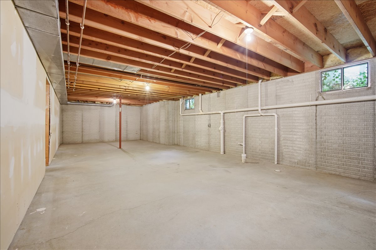 2 Stetson Drive Property Photo 40