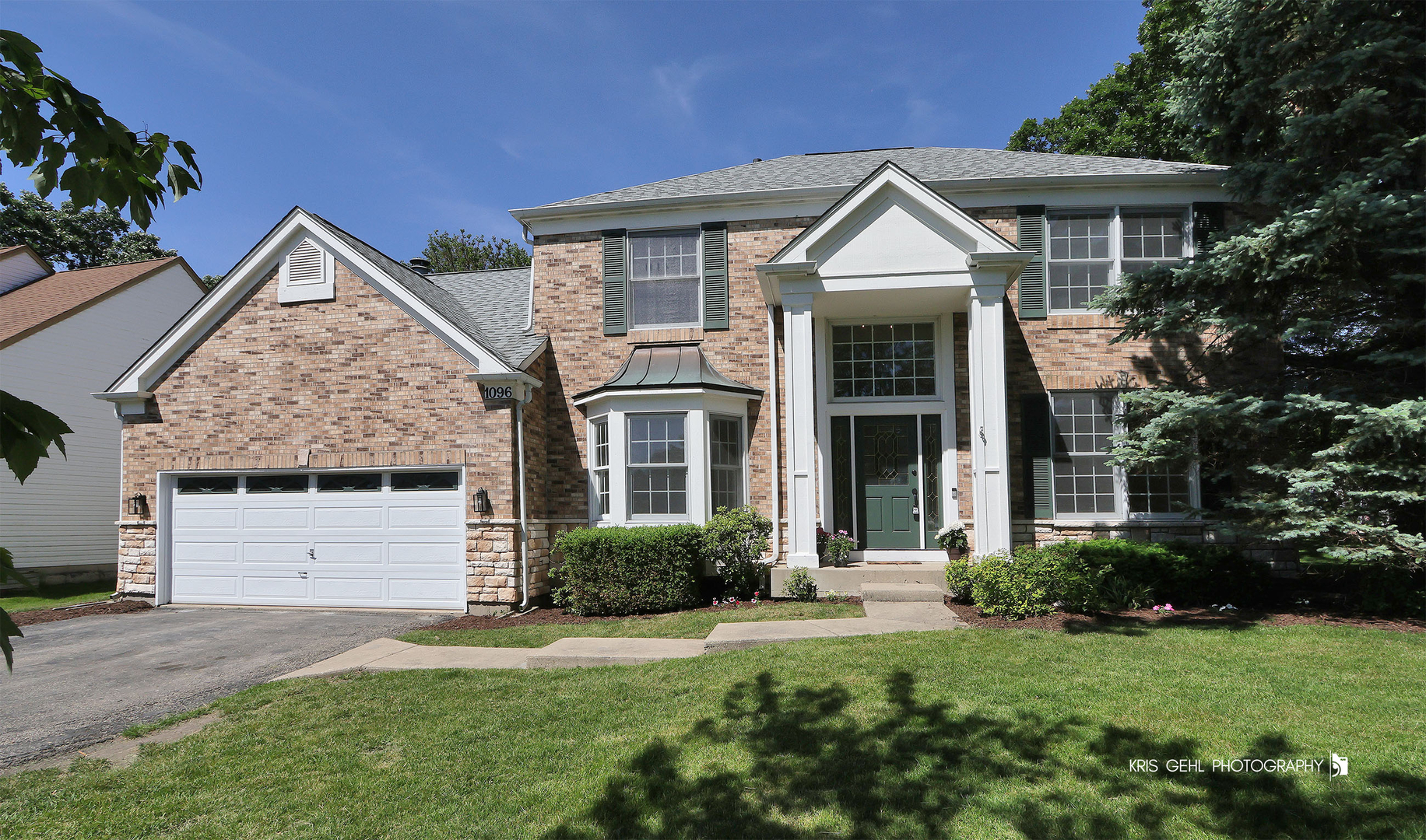 1096 Chesapeake Boulevard Property Photo 1