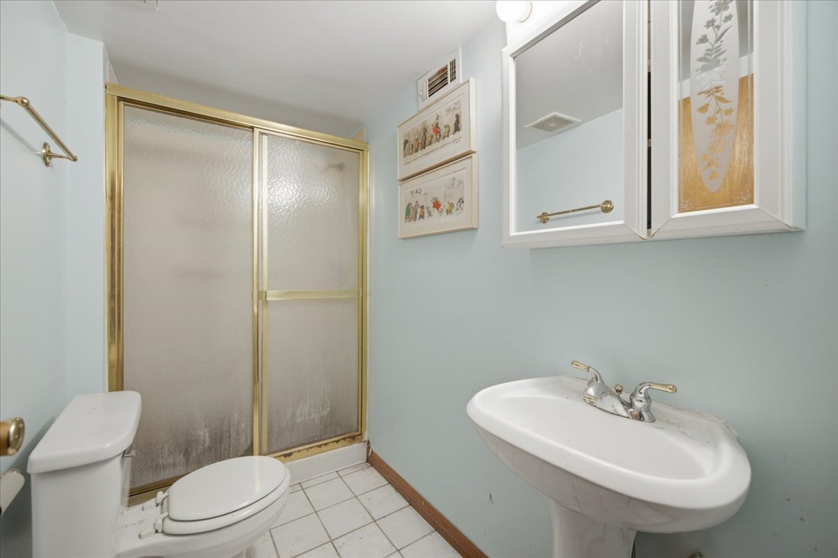 404 S Brainard Avenue Property Photo 26