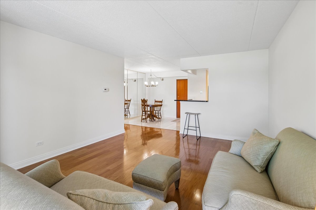 7707 W Irving Park Road 308 Property Photo 5