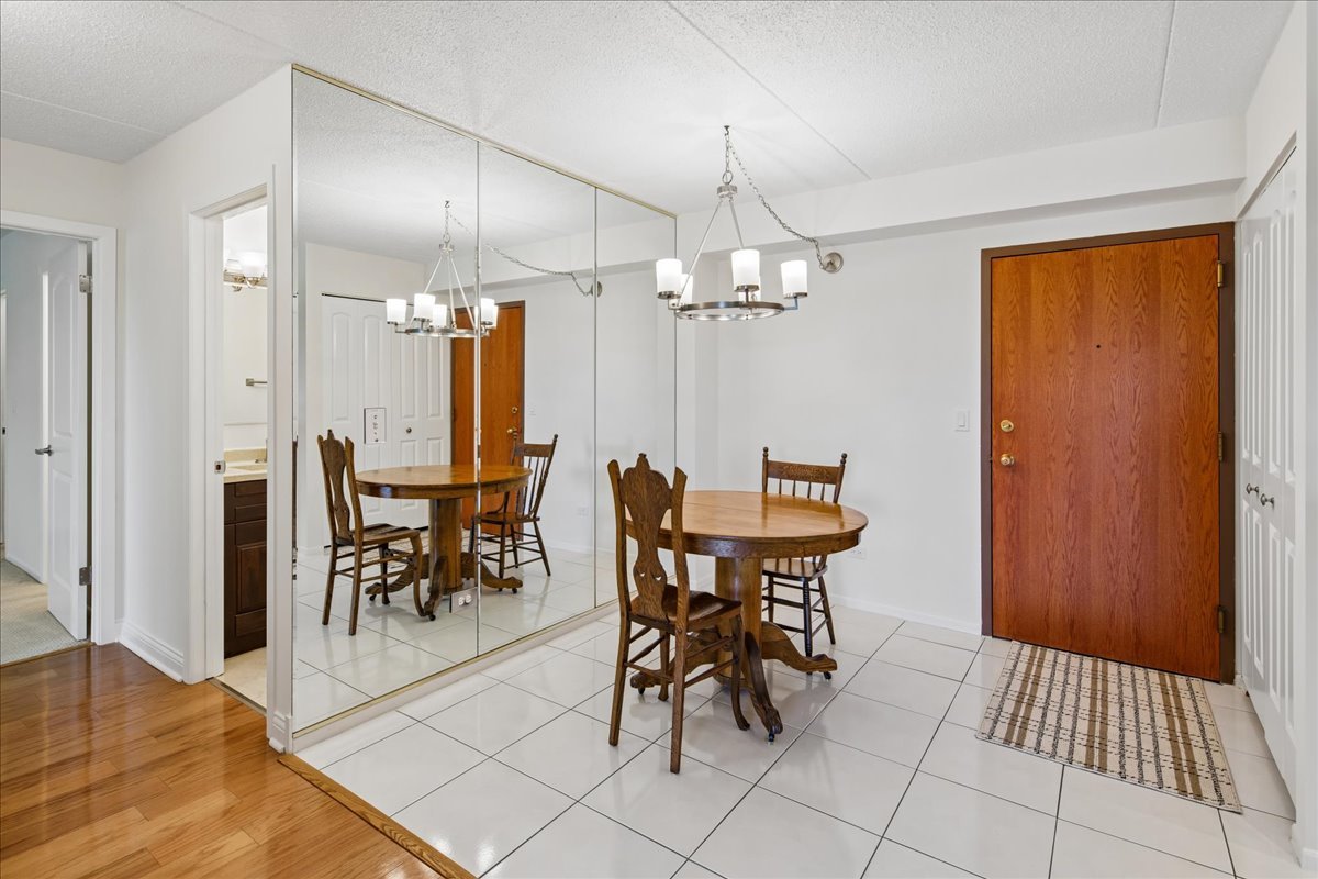 7707 W Irving Park Road 308 Property Photo 7