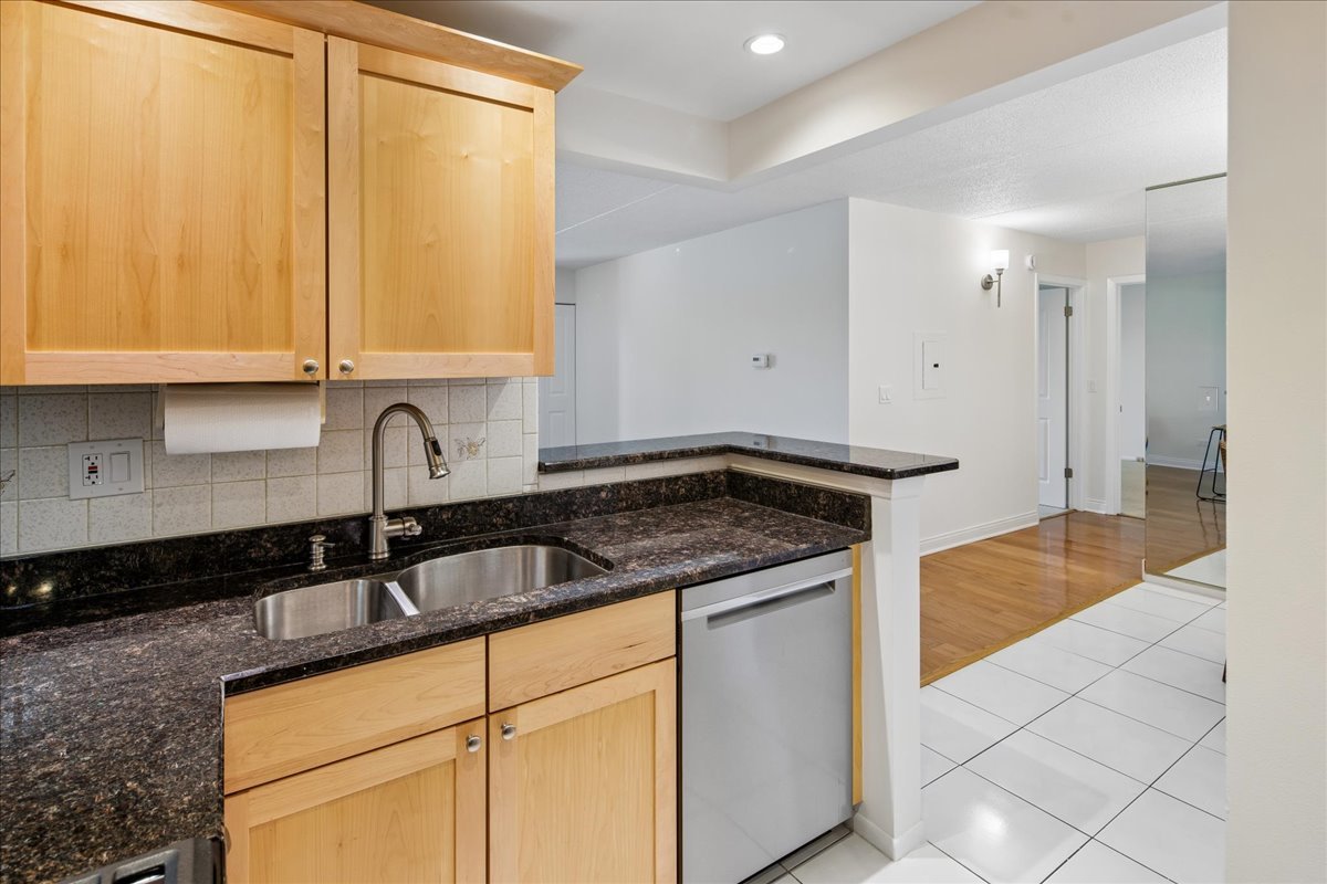 7707 W Irving Park Road 308 Property Photo 10