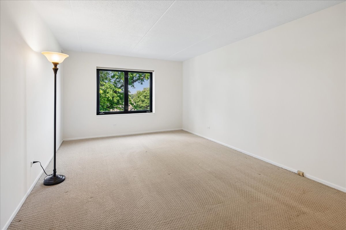 7707 W Irving Park Road 308 Property Photo 11