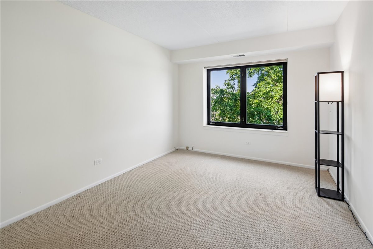 7707 W Irving Park Road 308 Property Photo 15
