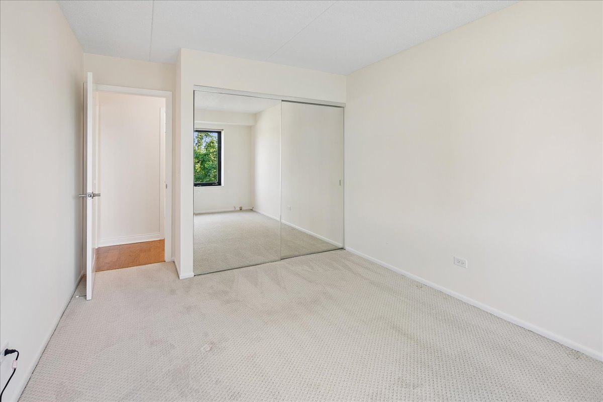 7707 W Irving Park Road 308 Property Photo 16