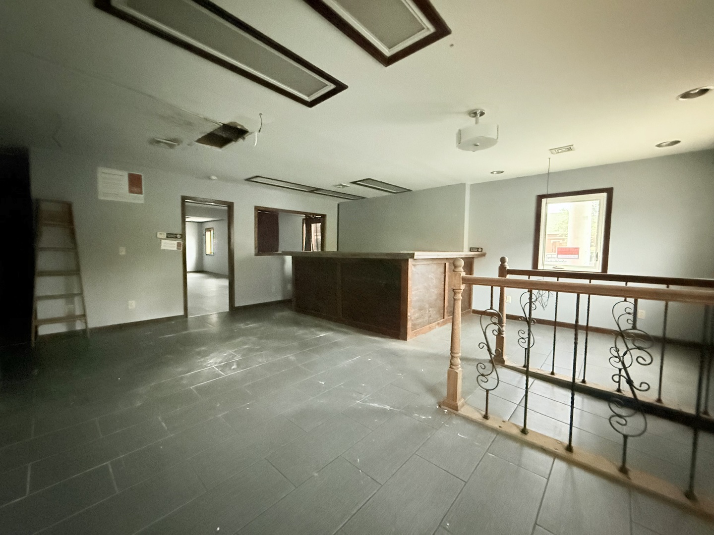1 S Main Street 3 Property Photo 3