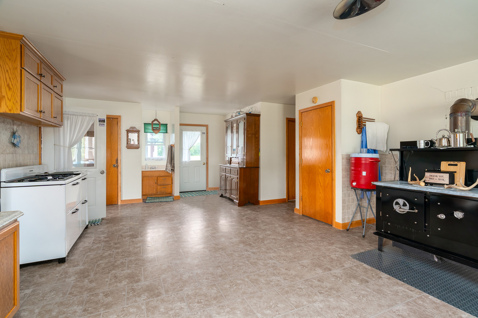 17057 E Saddle Club Road Property Photo 24