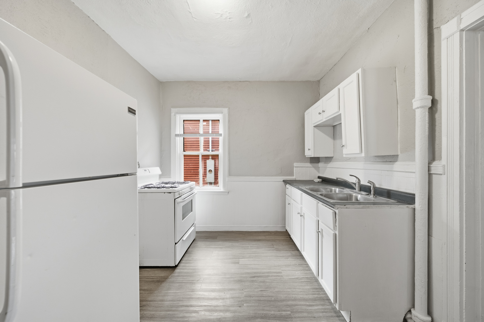 2708 7th Avenue Property Photo 5