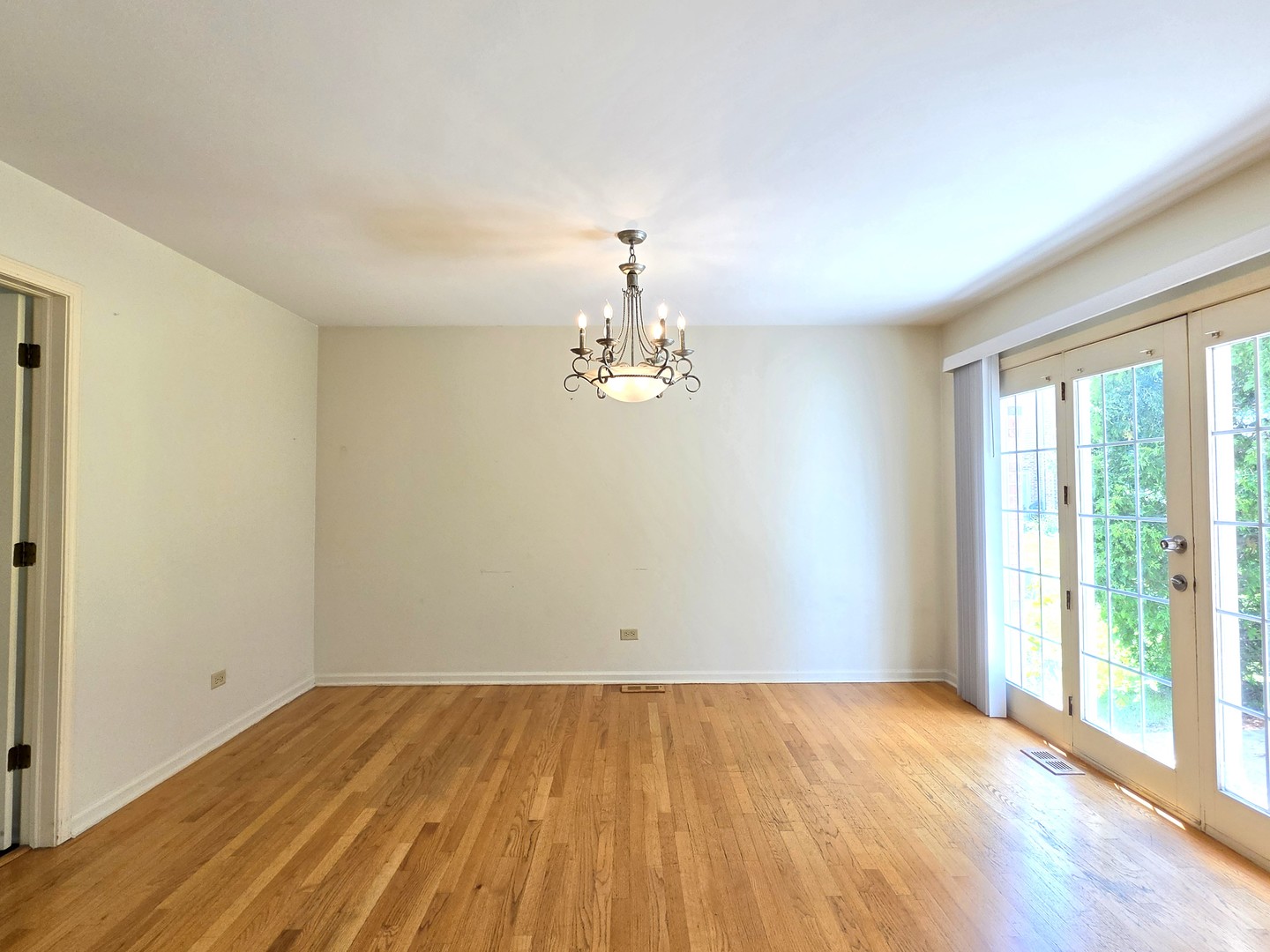 4129 Florence Way Property Photo 7