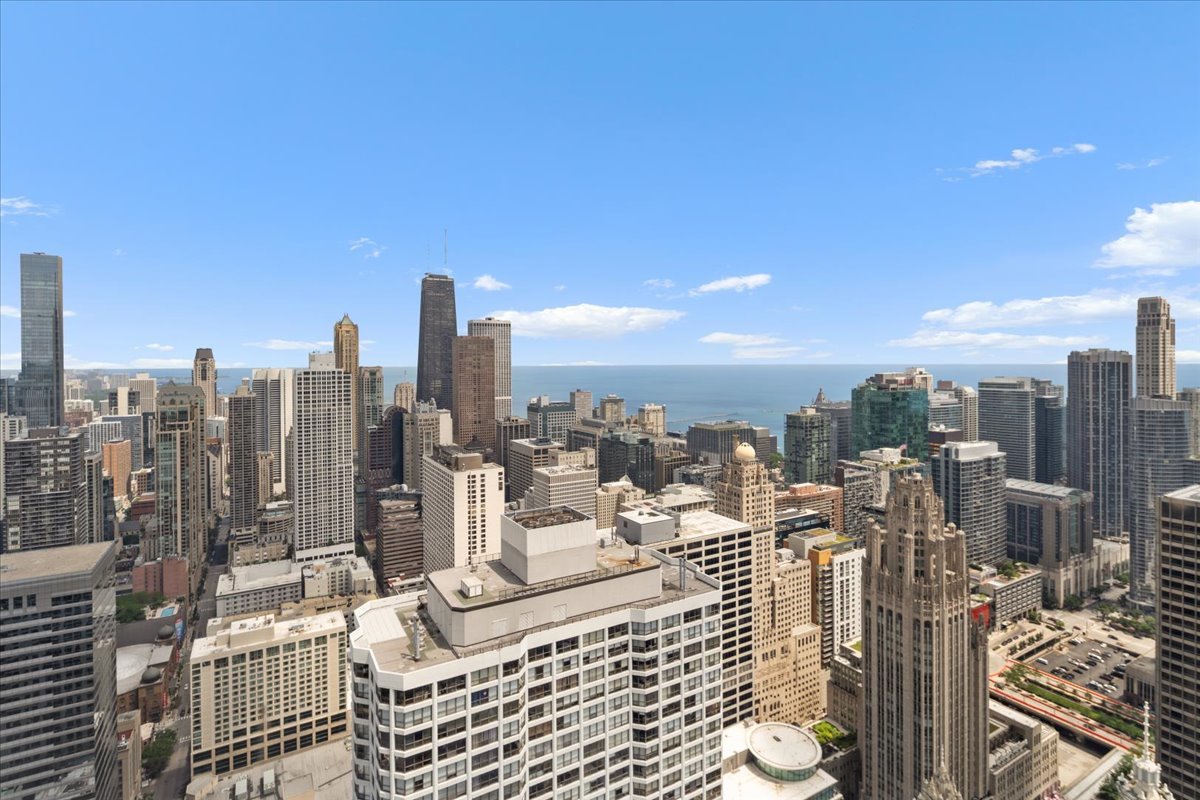 401 N Wabash Avenue 48a Property Photo 5