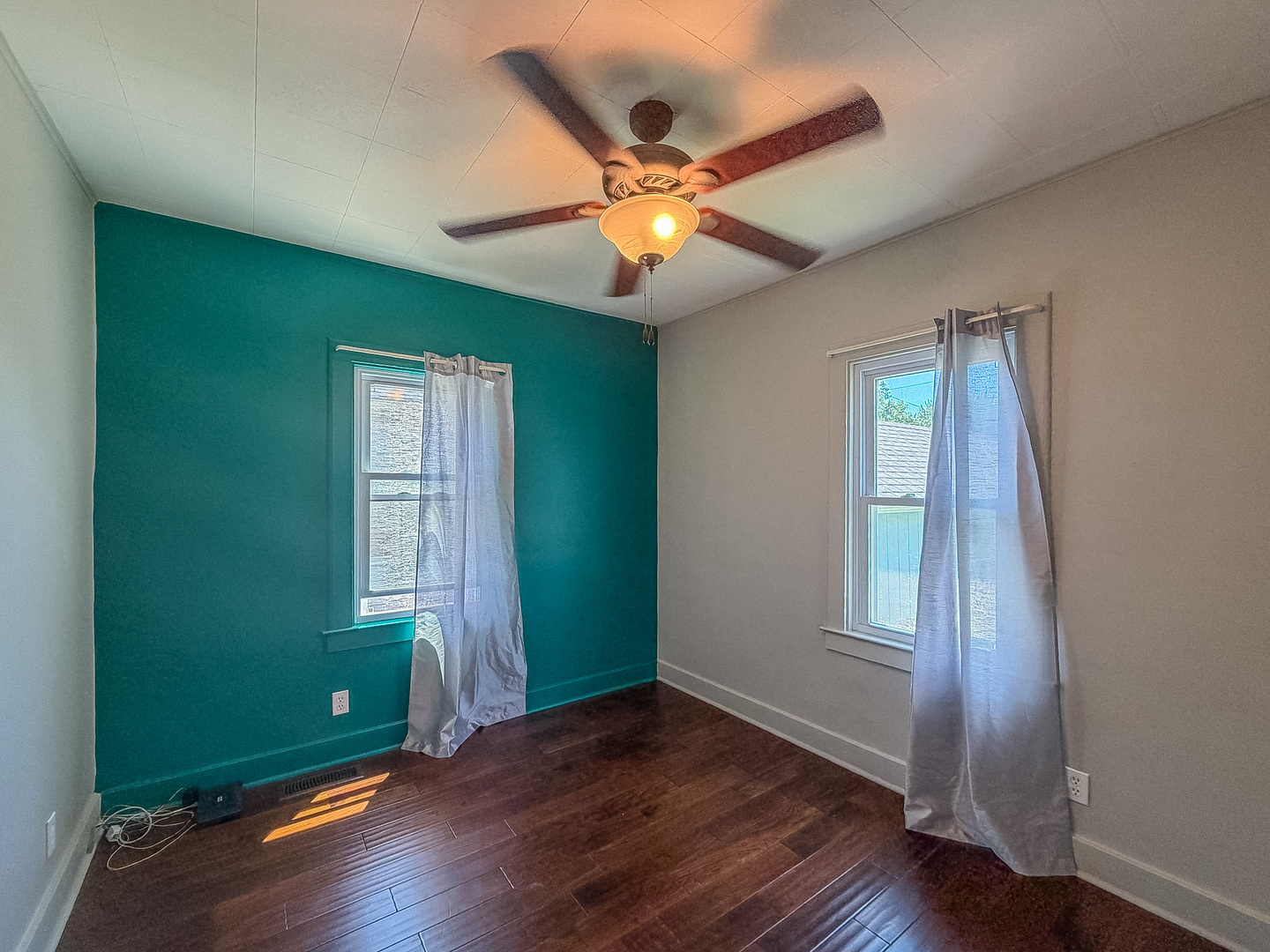 617 Edgar Avenue Property Photo 16
