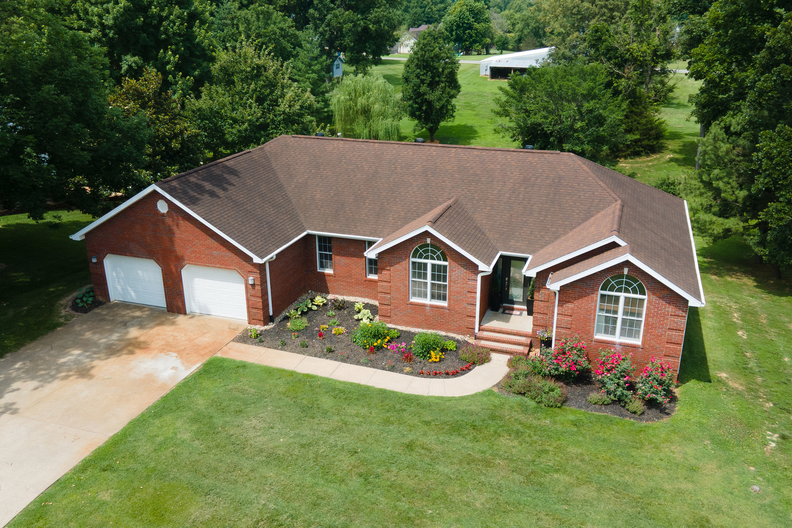 2504 Saddle Lane Property Photo 1