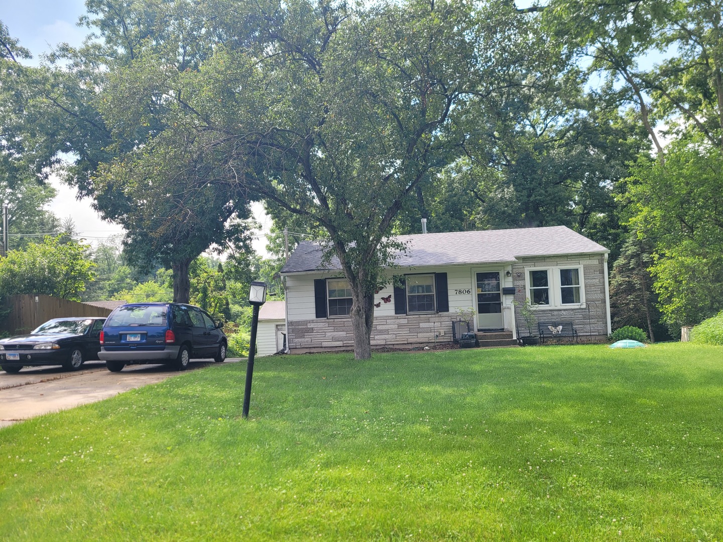 7806 WESTVIEW Street Property Photo 1