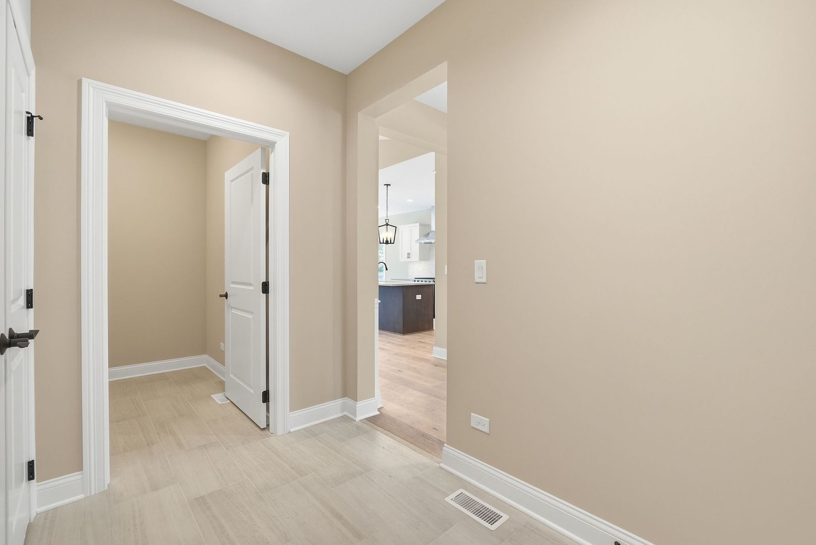 16590 Kayla Drive Property Photo 27