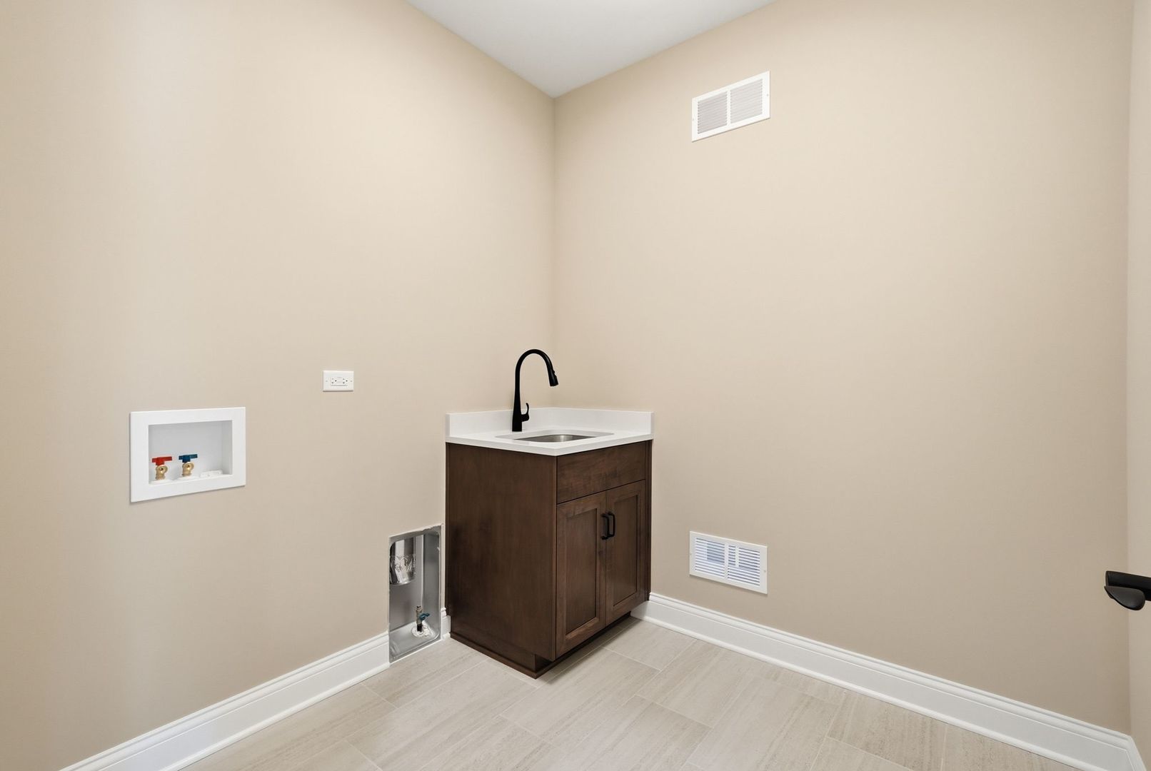 16590 Kayla Drive Property Photo 31