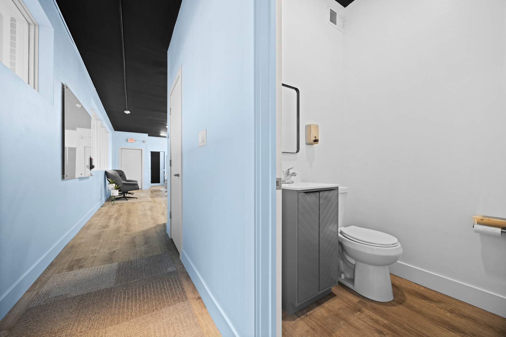 350 N York Street 2 Property Photo 21