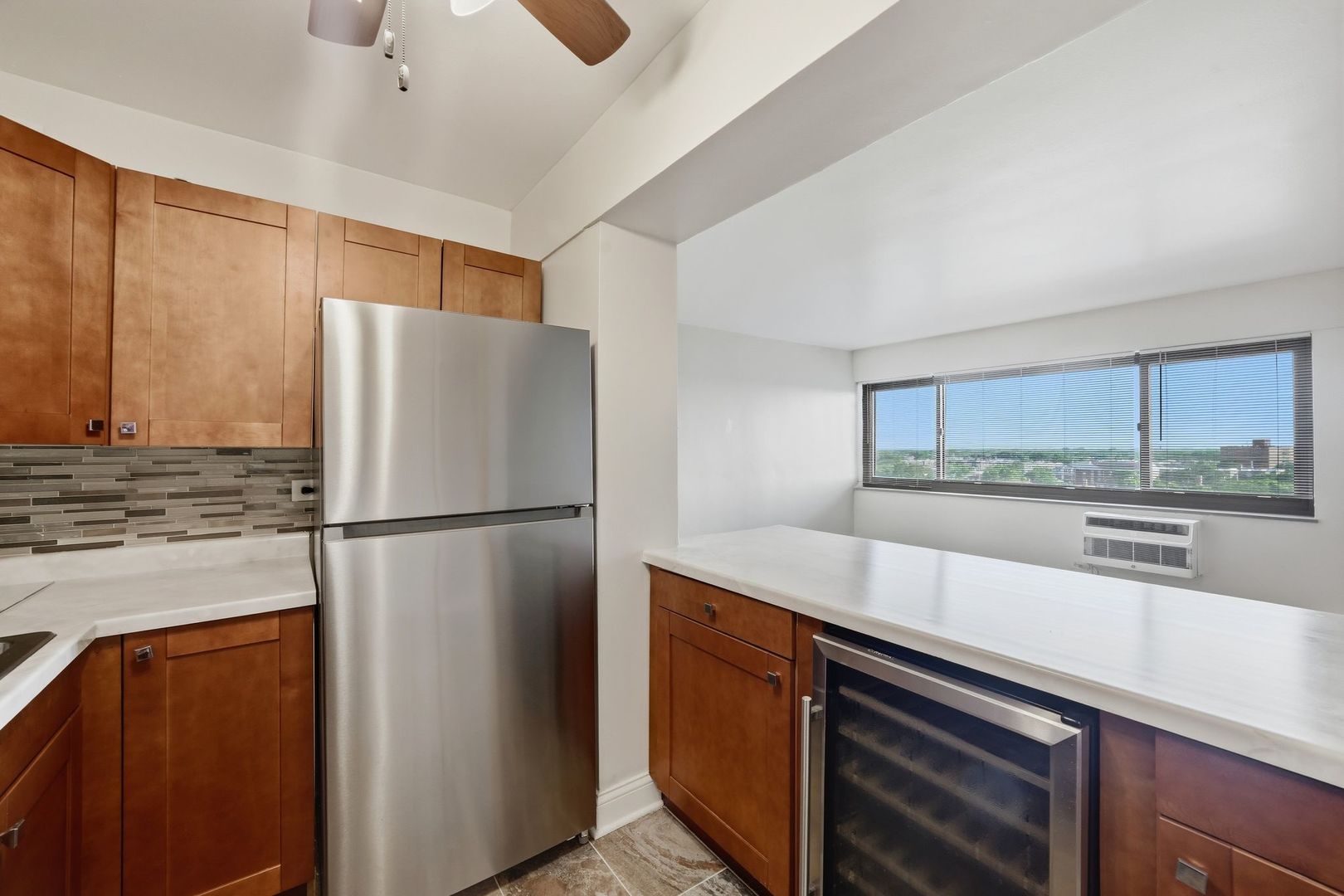 7337 S South Shore Drive 1030 Property Photo 10