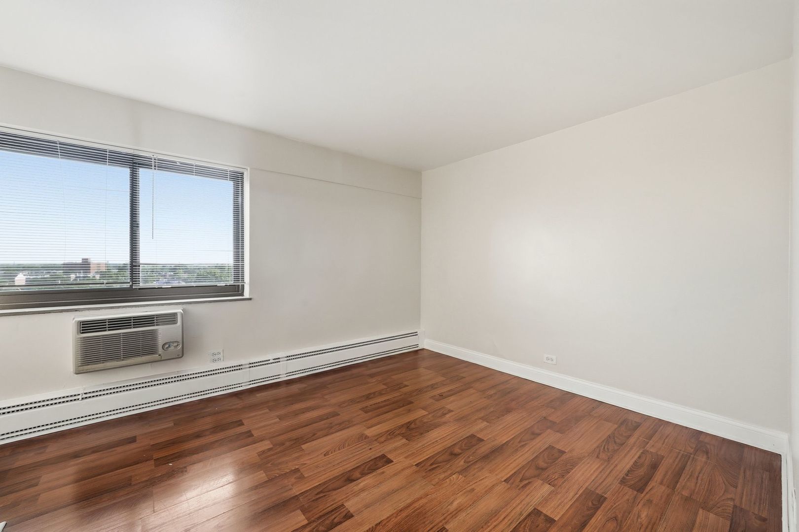 7337 S South Shore Drive 1030 Property Photo 13