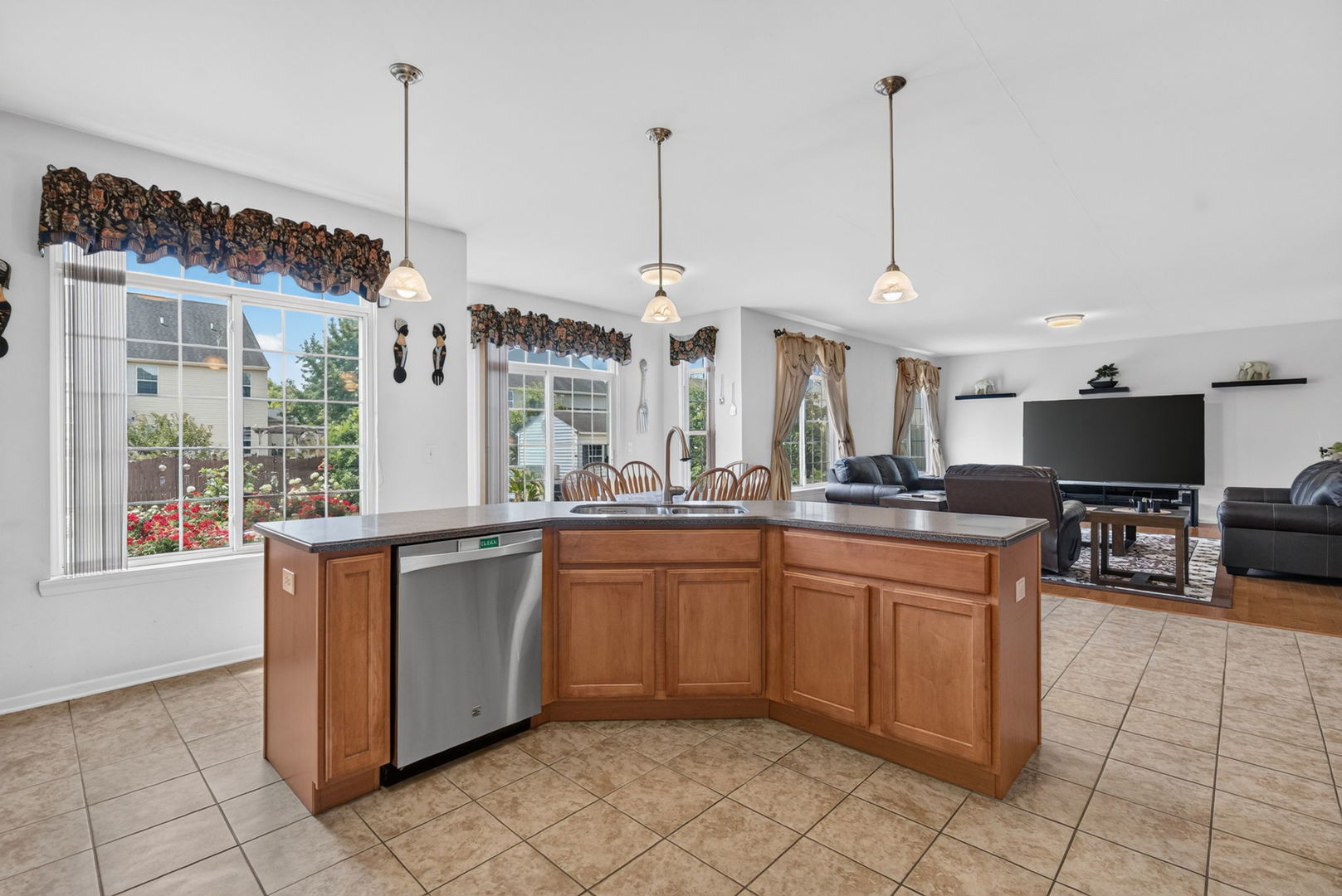 24501 Bay Creek Lane Property Photo 11