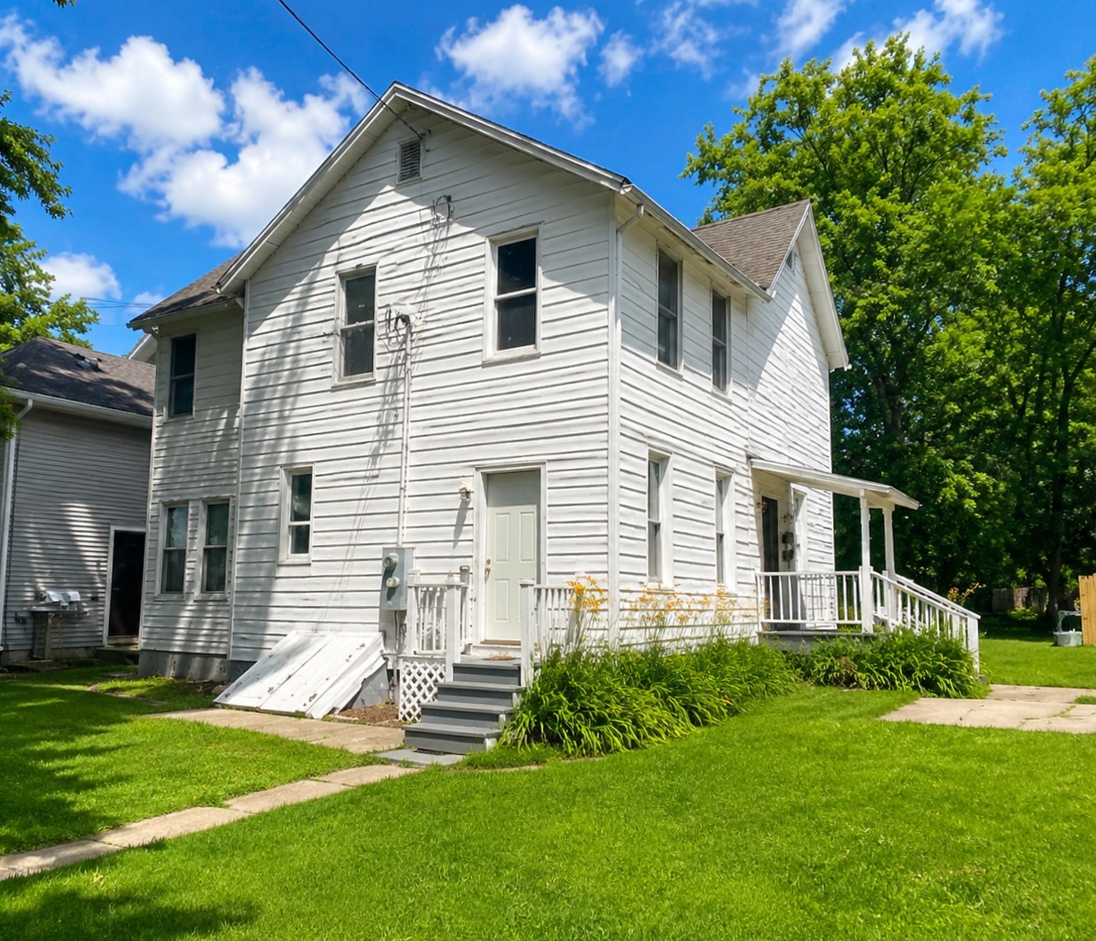 109 5th Avenue Property Photo 3