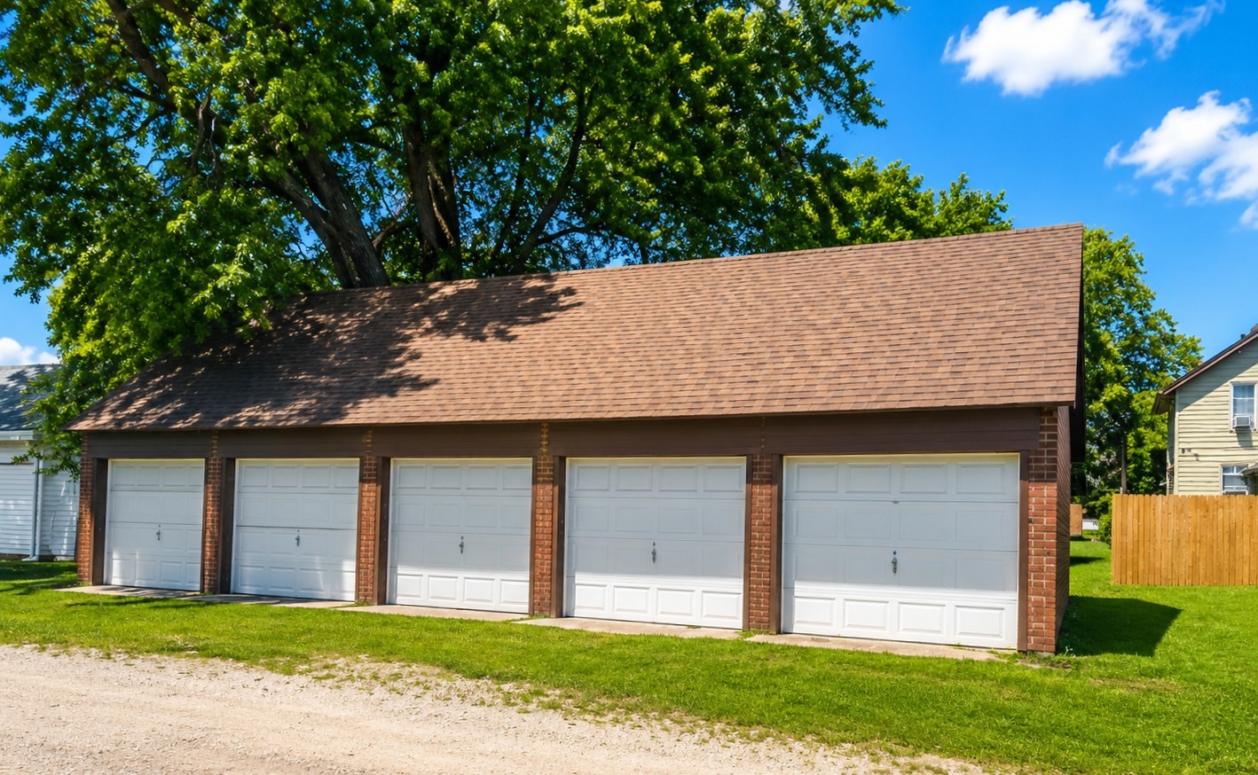 109 5th Avenue Property Photo 4