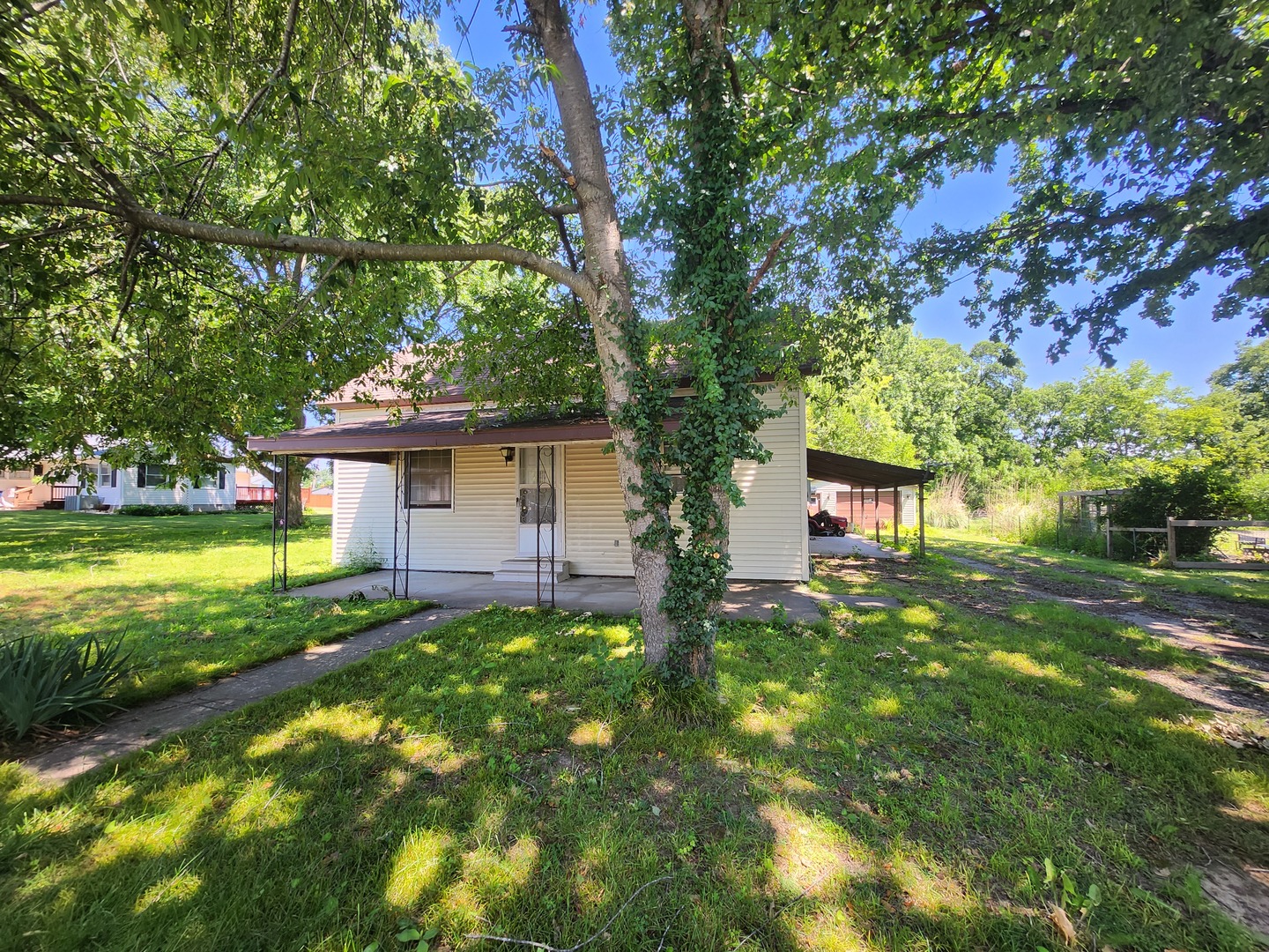 33 Cripple Creek Road Property Photo 3