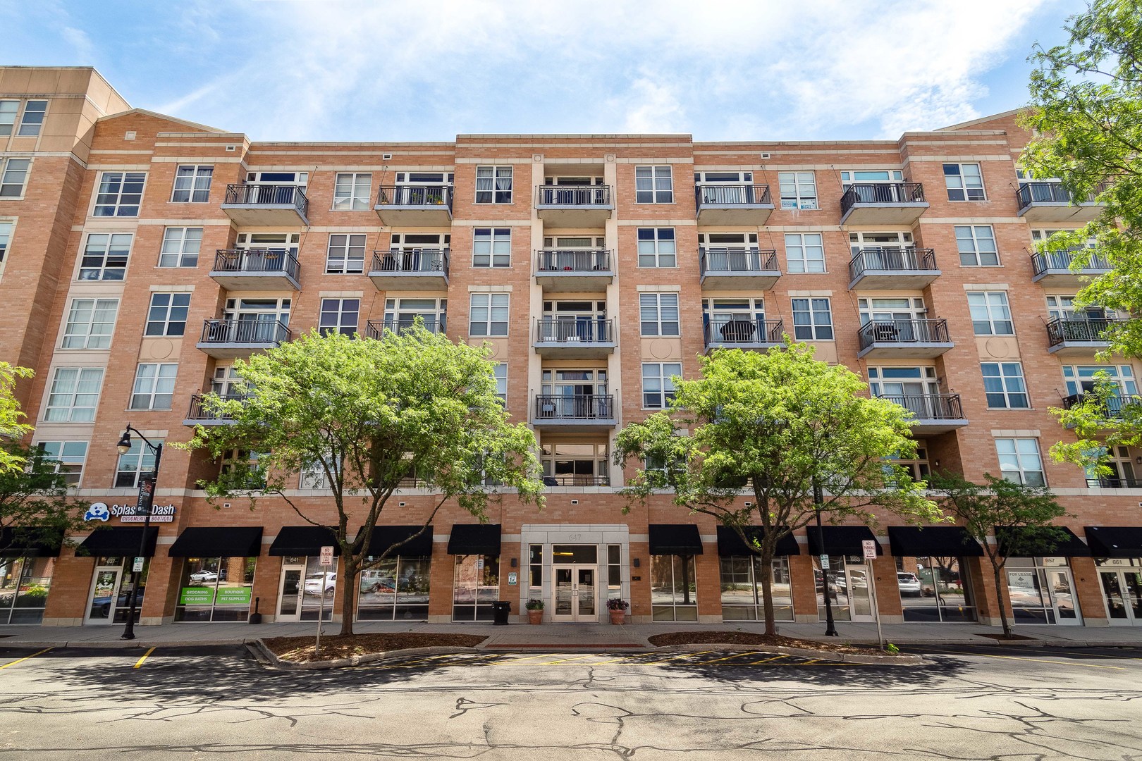 647 Metropolitan Way 214 Property Photo 1