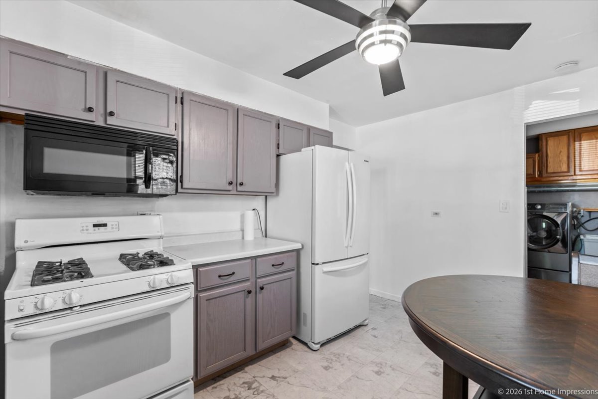 7749 Parkside Avenue Property Photo 11