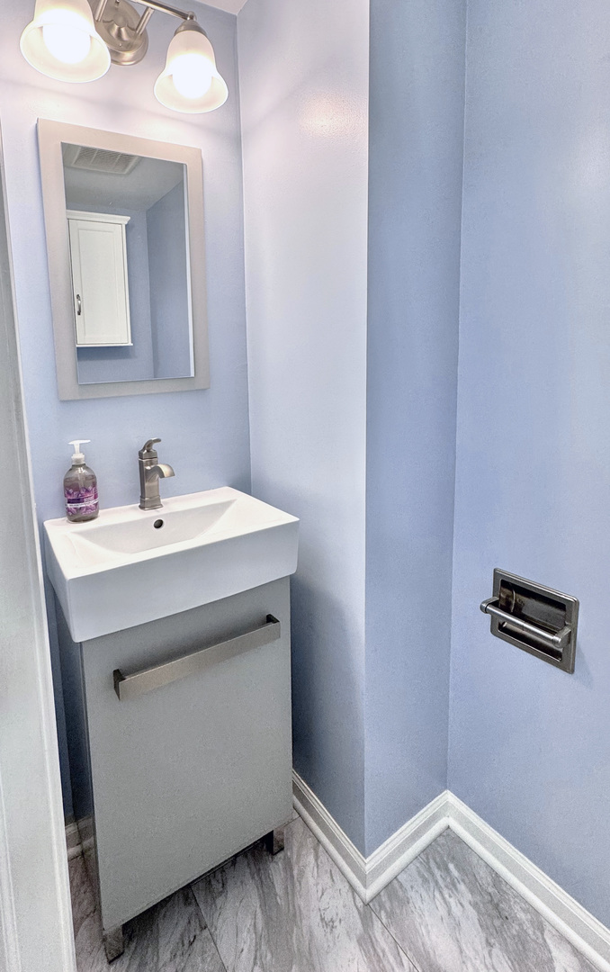 1675 Valley Forge Court C Property Photo 10