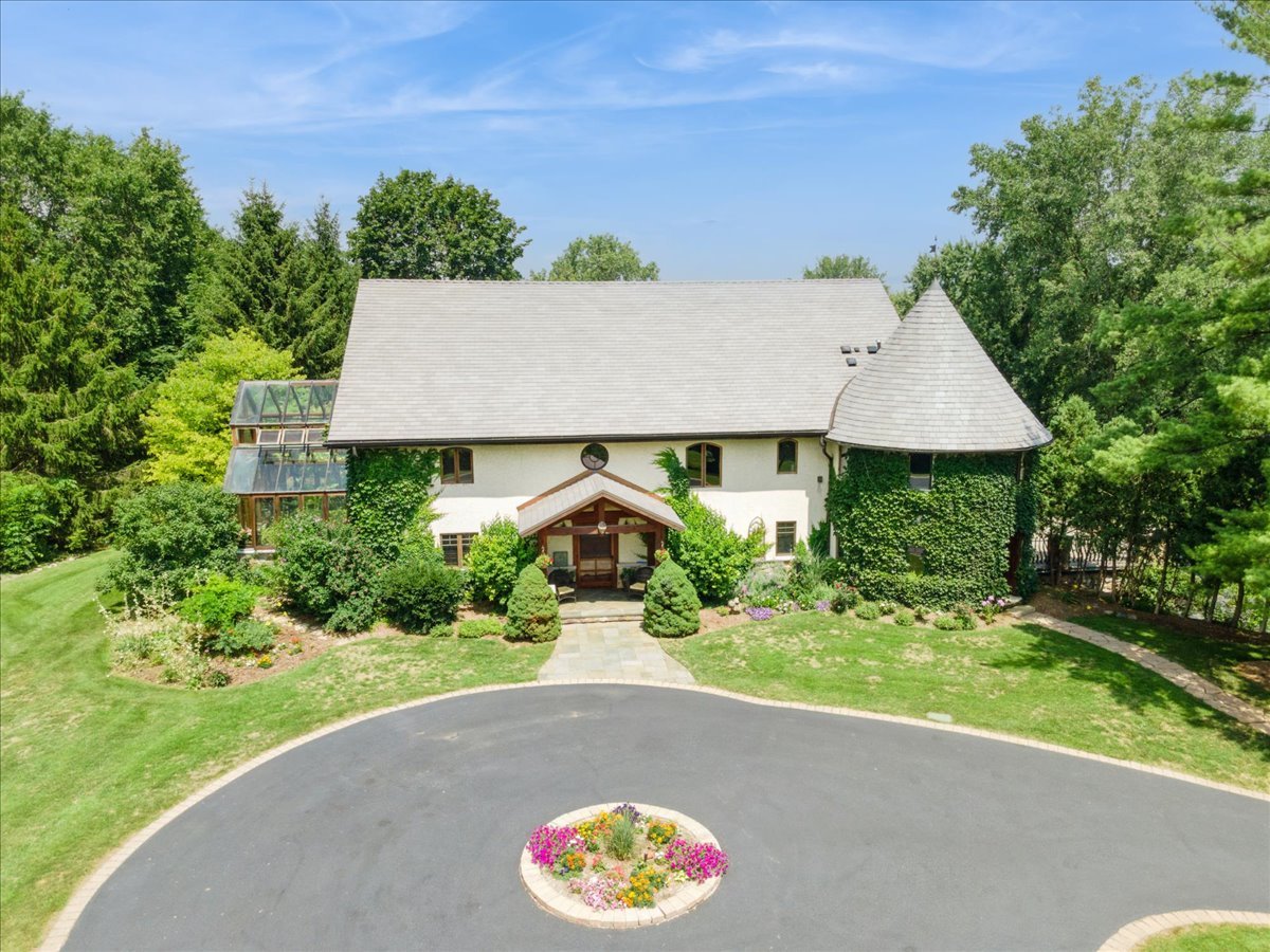 236 Steeplechase Road Property Photo 1
