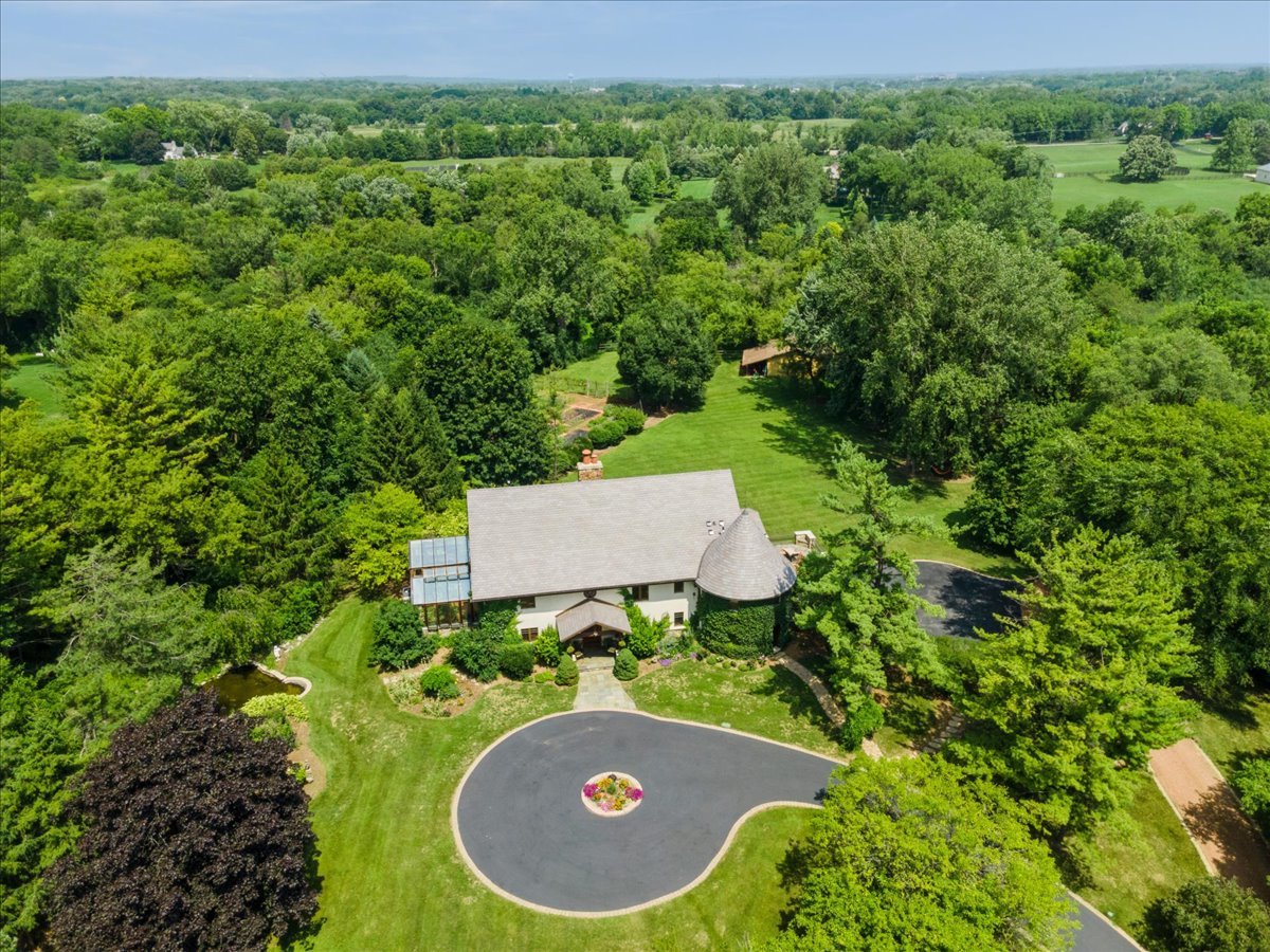 236 Steeplechase Road Property Photo 2