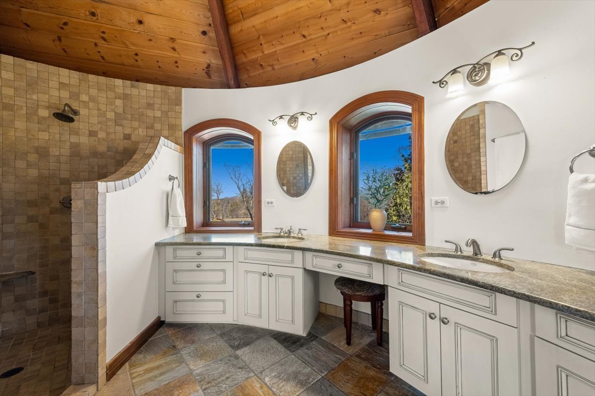 236 Steeplechase Road Property Photo 37