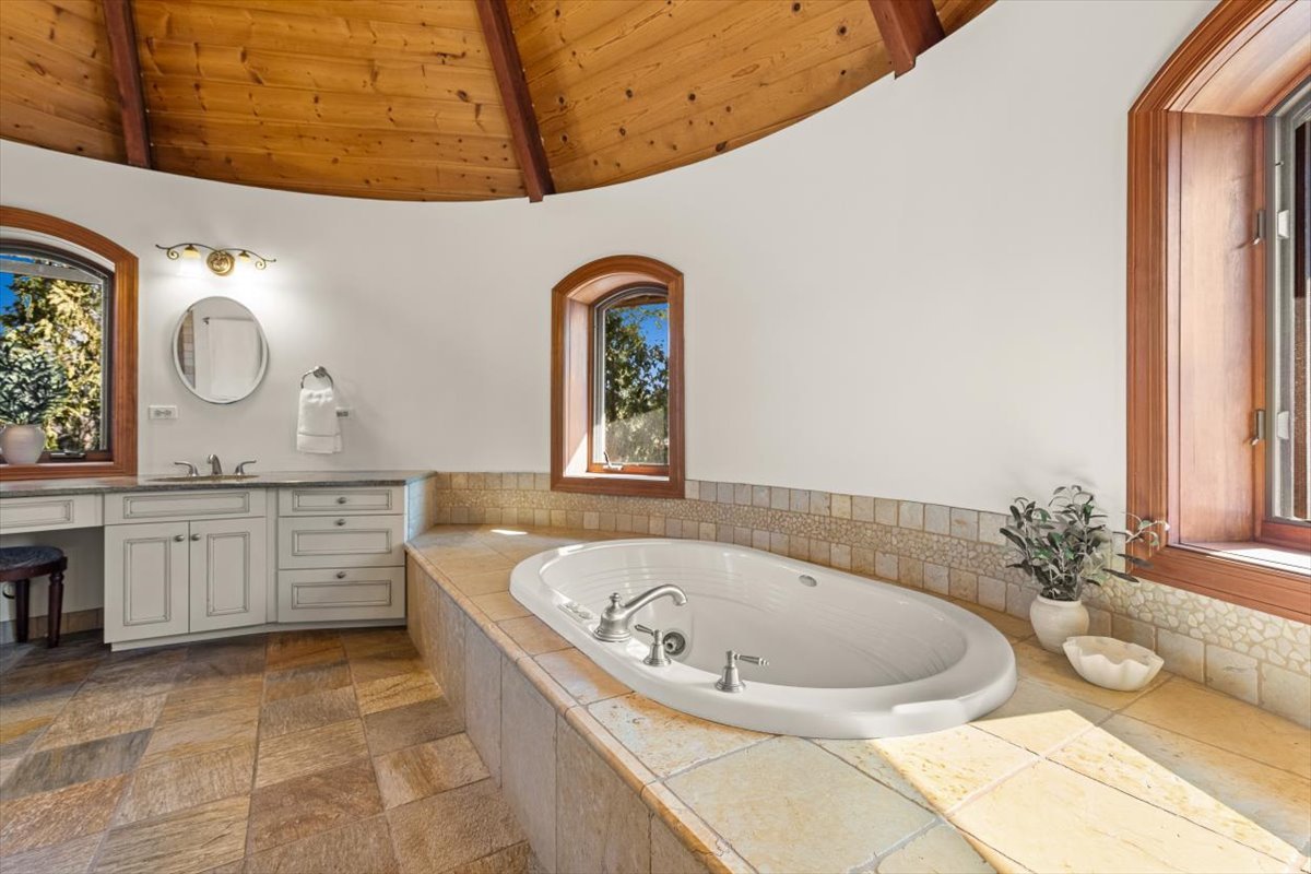 236 Steeplechase Road Property Photo 38