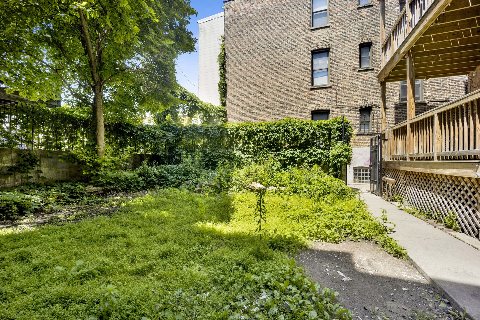 616 S Loomis Street 2 Property Photo 15