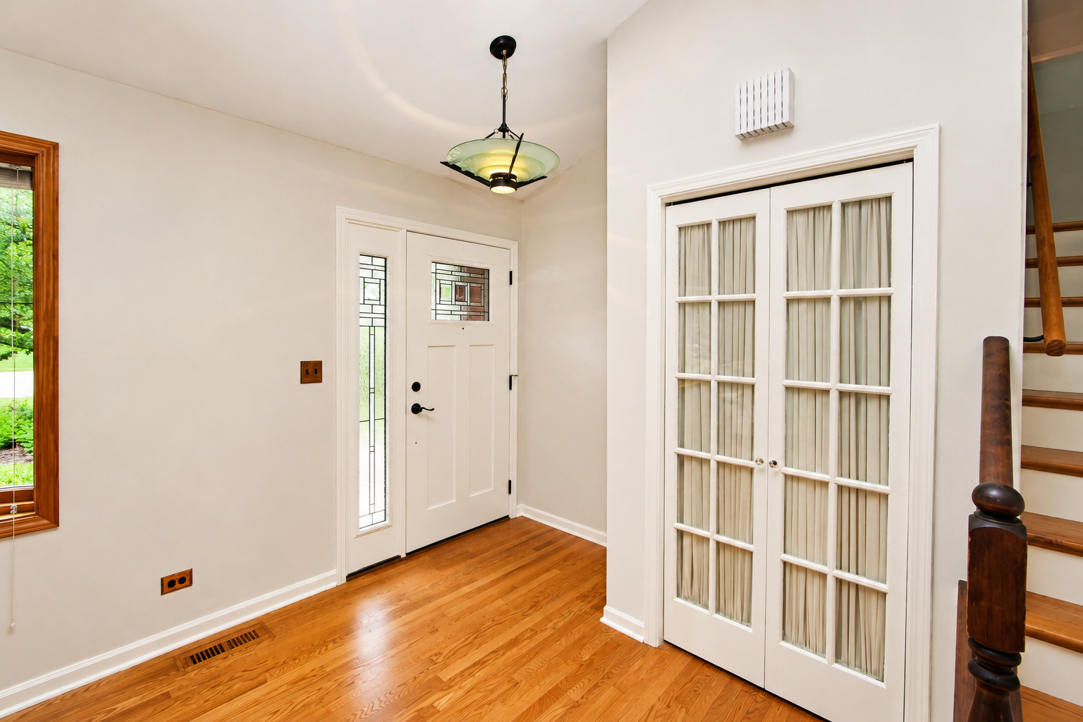 220 Fairway Road Property Photo 5