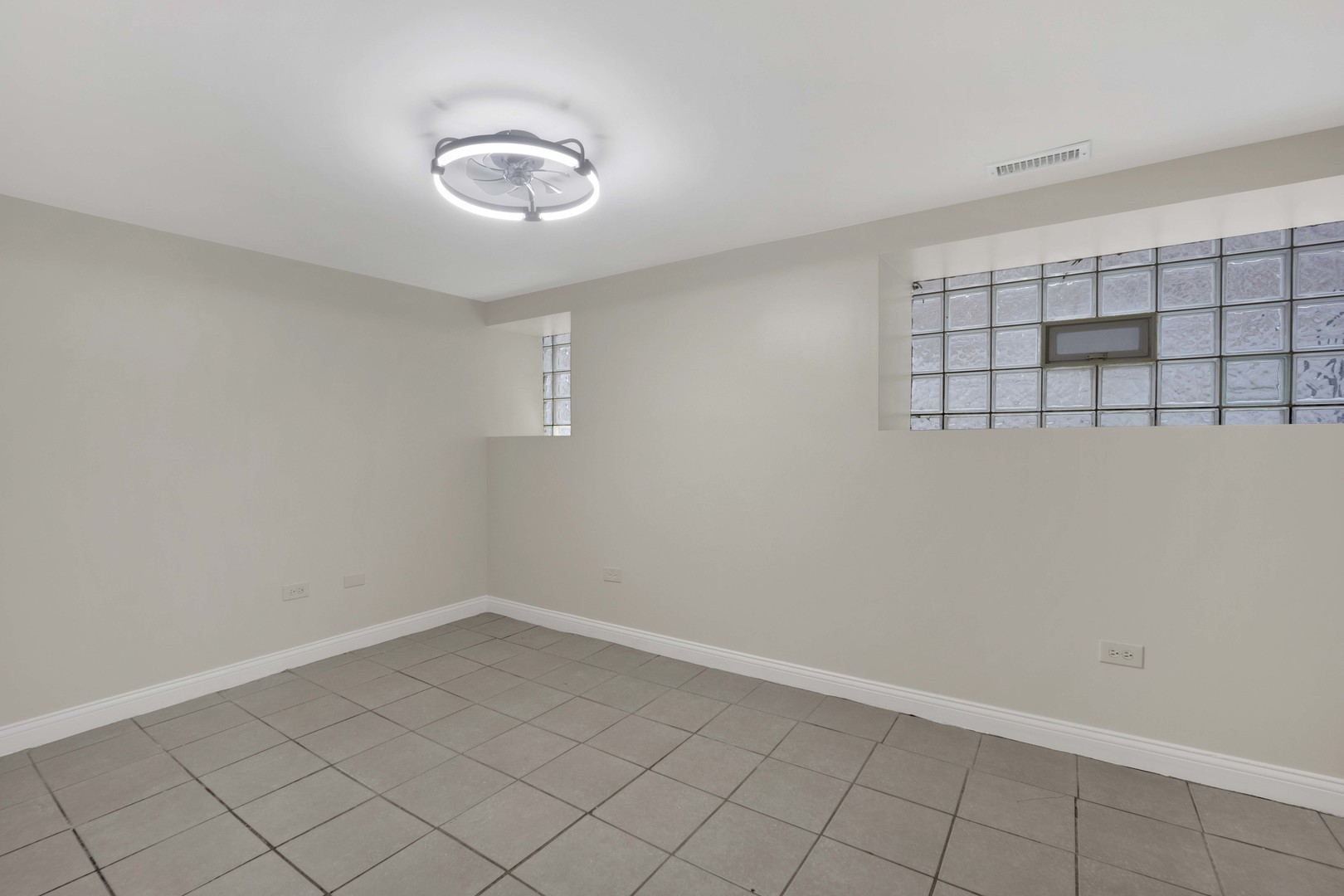 614 S Loomis Street 1 Property Photo 19