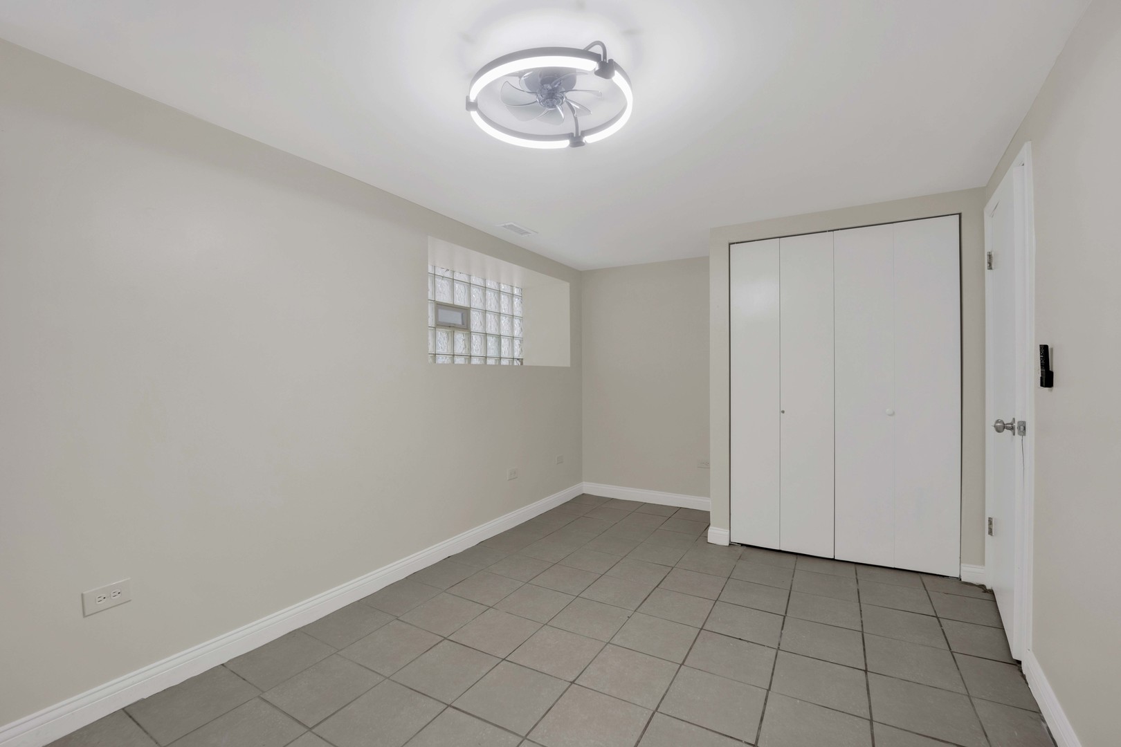 614 S Loomis Street 1 Property Photo 20