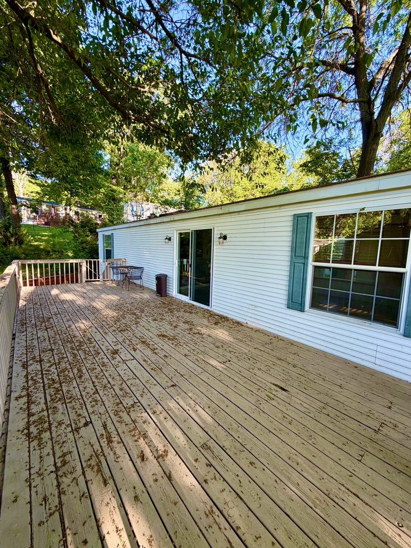 1009 Bay Road 23 Property Photo 2