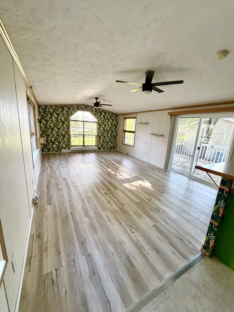 1009 Bay Road 23 Property Photo 3
