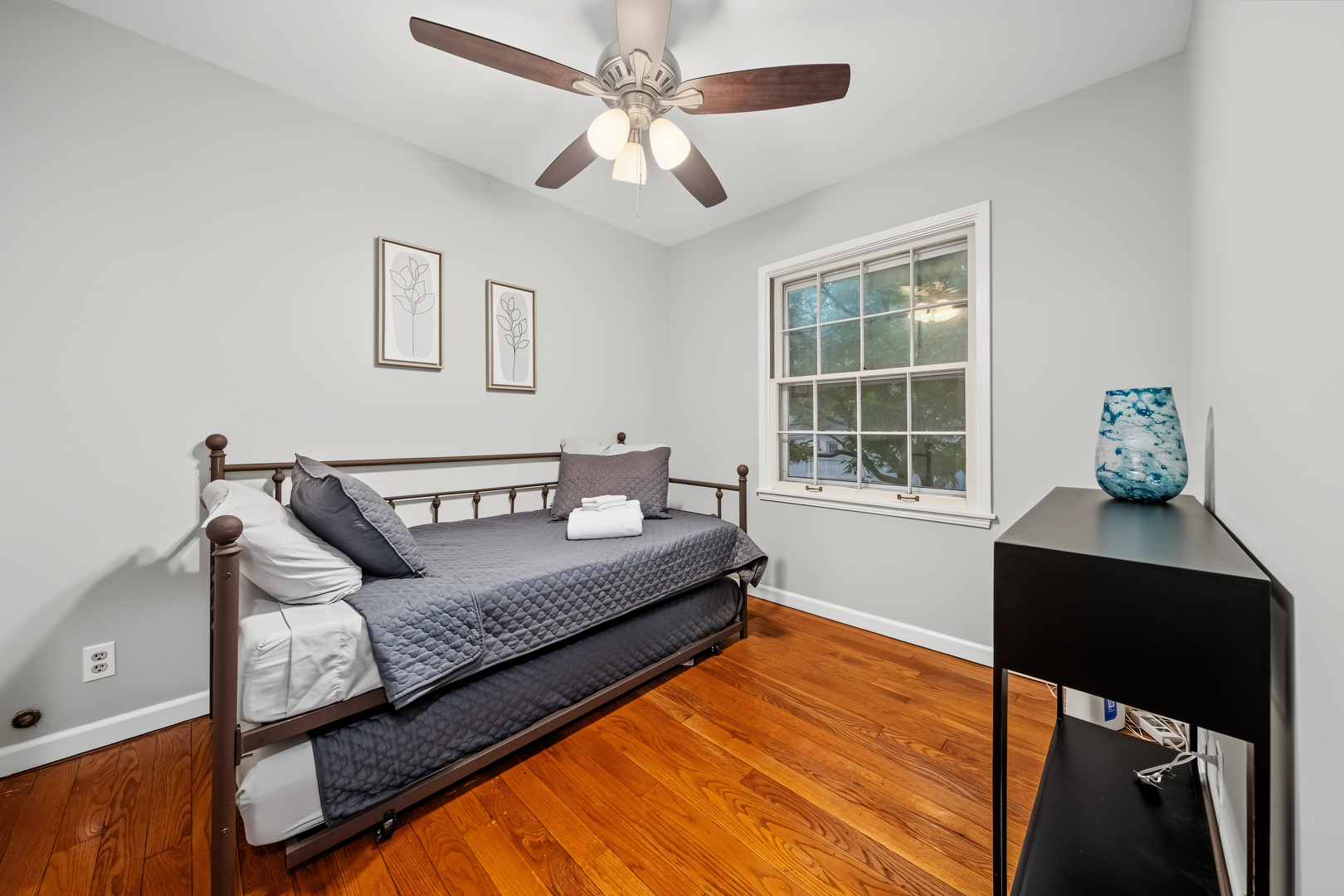 724 S New Street Property Photo 10